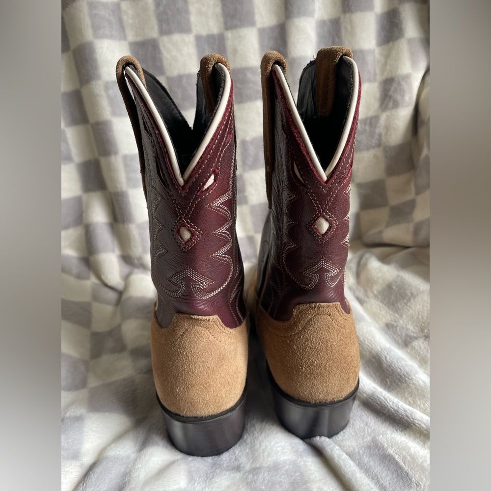 Tecovas Jolene - Picture 5 of 10